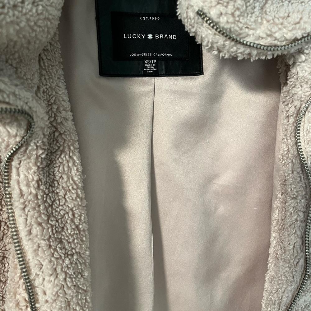 Lucky Brand Tan Teddy Zip Up Jacket - Size XS - Picture 10 of 15